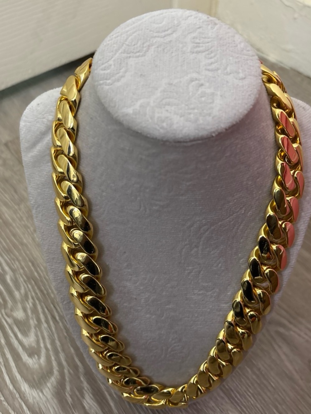 Gold-Tone Curb Chain Necklace - Women Jewelry